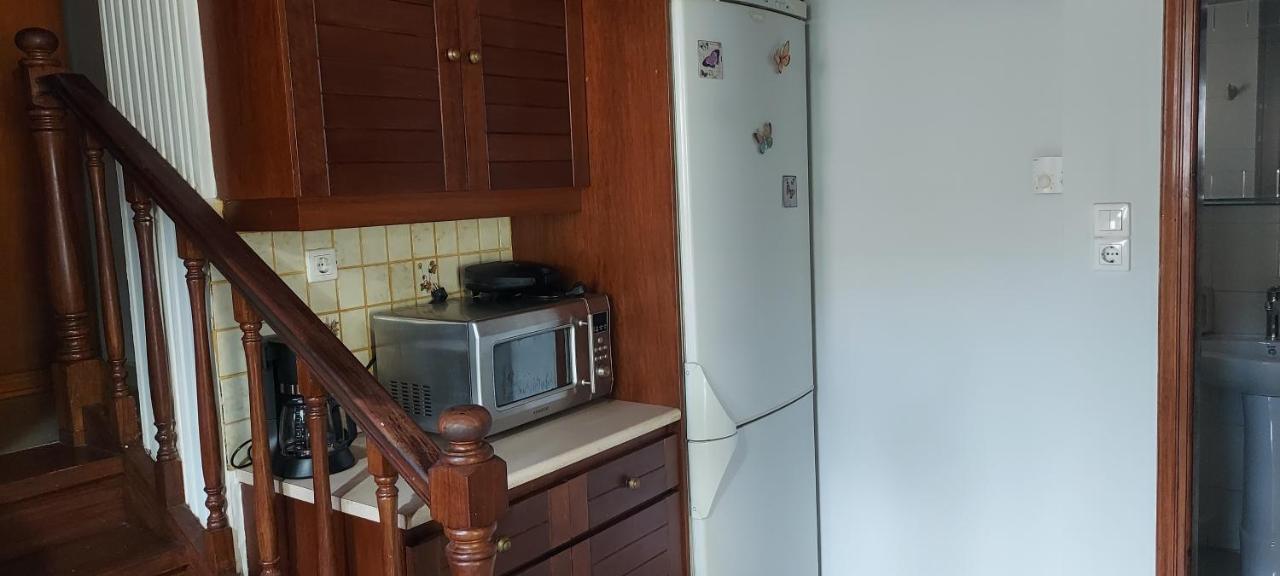 Carlos Apartment Artemida  Esterno foto